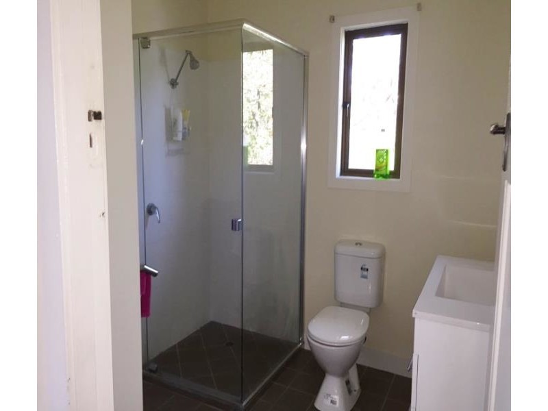 6 Dobbs Street, The Range QLD 4700